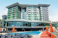 Foto van Aparthotel Four Views Baia in Funchal