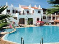 Foto van Aparthotel Tramontana Park in Fornells